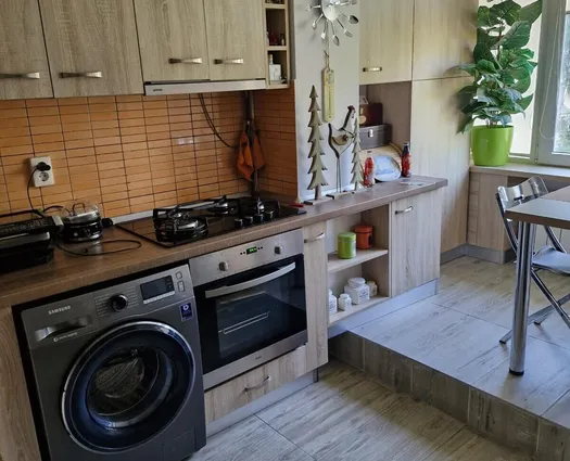 Apartament 3 camere Cotroceni, 68 mp