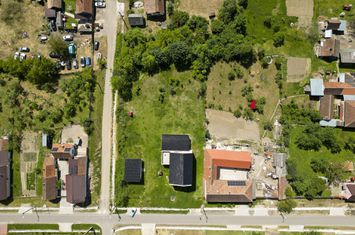 Casă la roșu din BCA de vânzare în Județul Arad anunturi imobiliare Arad
