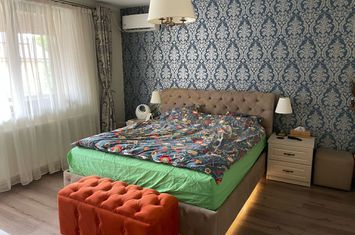 CAPAT INSIRUITA P+1+M CURTE 120 MP-MALL LA STRADA anunturi imobiliare Bucuresti