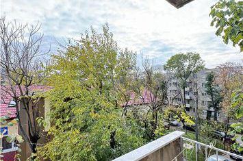 Apartament 3 camere de inchiriat CENTRAL - Bihor anunturi imobiliare Bihor