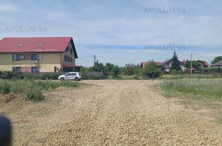 Gulia, lot de casa 520 mp, cu utilități în apropiere anunturi imobiliare Dambovita