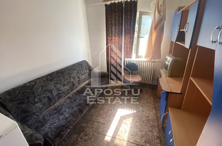 Garsonieră zona Aradului-Torontalului anunturi imobiliare Timis
