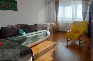 Apartament 3 camere de vanzare GARII - Covasna anunturi imobiliare Covasna