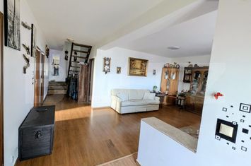 Casă - 3 camere de vanzare IASI - Iasi anunturi imobiliare Iasi