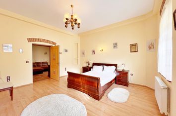 Vilă - 0 camere de inchiriat STRAND - Sibiu anunturi imobiliare Sibiu