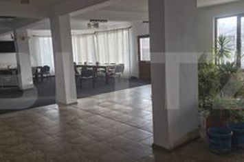 Spațiu comercial de vanzare TARGOVISTE - Dambovita anunturi imobiliare Dambovita