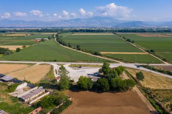 Parcare 3.000 mp la km 2 Kalampaki - Nerofraki anunturi imobiliare Grecia