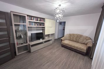 Apartament 3 camere de inchiriat CALEA BUCURESTI - Dolj anunturi imobiliare Dolj