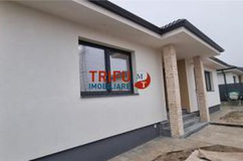 Casă - 4 camere de vanzare CENTRAL - Alba anunturi imobiliare Alba
