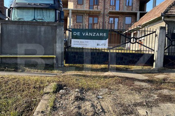 Vilă - 10 camere de vanzare LUNA - Cluj anunturi imobiliare Cluj
