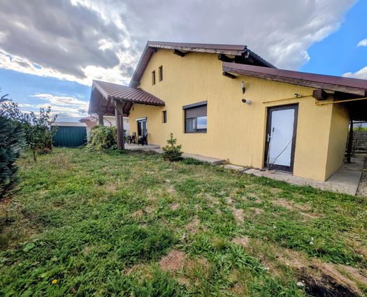 Casă 4 cam Oradea, 108 mp