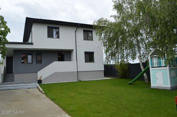 Bascov - Labusesti, Casa P+E, garaj, teren 809 mp anunturi imobiliare Arges
