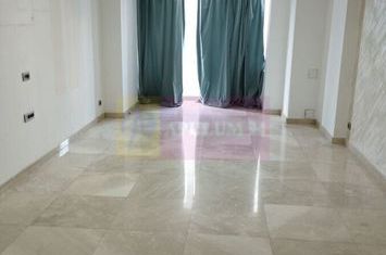 Vanzare apartament de 3 camere in zona Nerva Traian-Unirii anunturi imobiliare Bucuresti