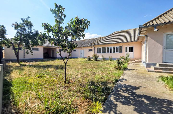 Casă - 5 camere de vanzare JURILOVCA - Tulcea anunturi imobiliare Tulcea