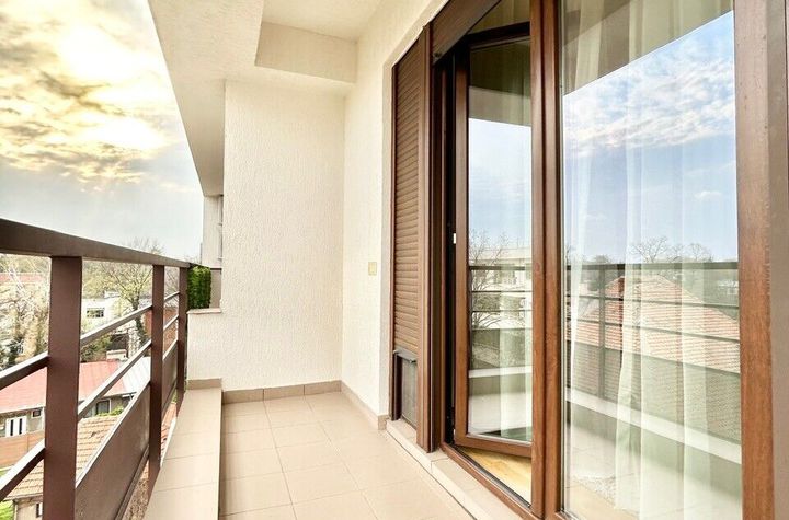 3-room apartment, Aviatorilor - Charles de Gaulle, subway anunturi imobiliare Bucuresti