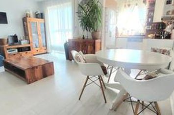 Apartament 3 camere de vanzare BRASOV - Brasov anunturi imobiliare Brasov