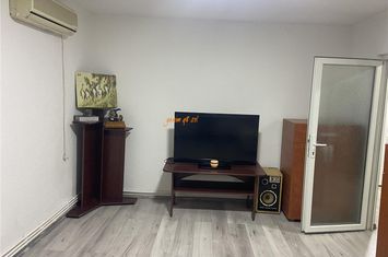 Apartament 3 camere de vanzare CENTRAL - Vrancea anunturi imobiliare Vrancea
