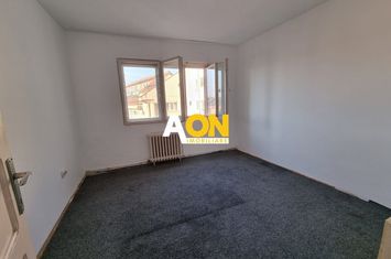 Apartament 3 Camere Decomandat, Bloc cu Lift, Zona Centru anunturi imobiliare Alba