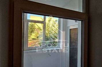 apartament 103mp, zona centrala Arad, parter inalt anunturi imobiliare Arad