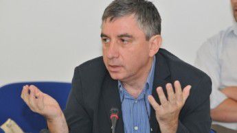Noul preşedinte-director general al TVR are cinci imobile