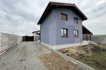 Vilă - 5 camere de vanzare LIVADA - Arad anunturi imobiliare Arad