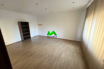Vilă - 5 camere de inchiriat HIPODROM 2 - Sibiu anunturi imobiliare Sibiu