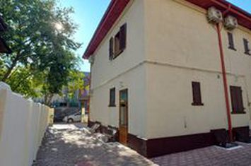 Vanzare Vila D+P+E+M+Anexa+Garaj in Zona Blv. Decebal anunturi imobiliare Bucuresti