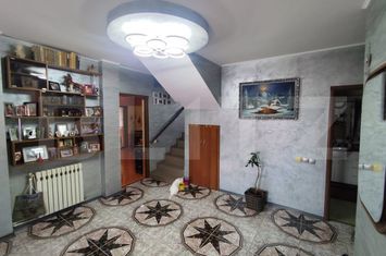 Casă - 6 camere de vanzare IASI - Iasi anunturi imobiliare Iasi