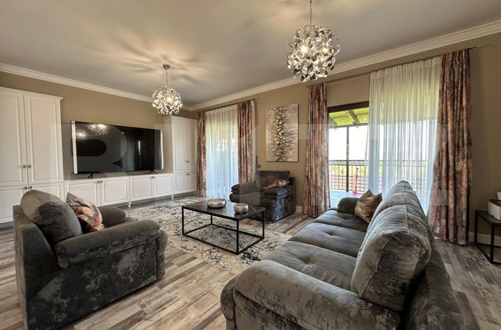 Vilă - 5 camere de inchiriat DEZMIR - Cluj anunturi imobiliare Cluj