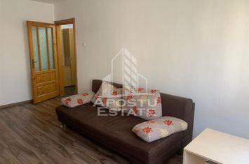 Apartament cu 3 camere, 2 bai, decomandat, etajul 2, centrala proprie anunturi imobiliare Timis