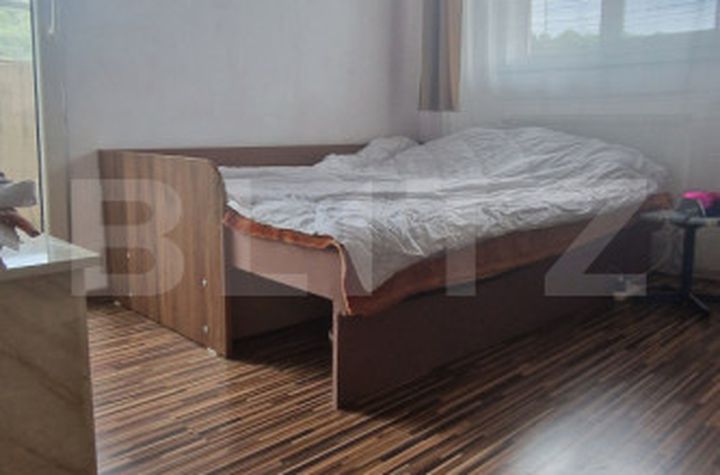 Apartament 4 camere de vanzare FLORESTI - Cluj anunturi imobiliare Cluj