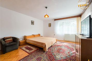 Vilă - 6 camere de vanzare CENTRAL - Covasna anunturi imobiliare Covasna