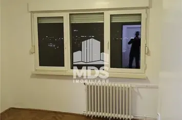 Apartament 3 camere de vanzare CENTRAL - Timis anunturi imobiliare Timis