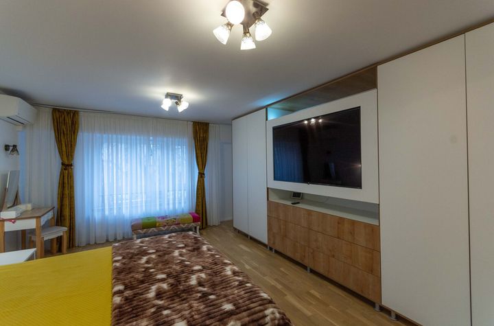 Calarasilor | 3 camere | Mai bine nu se poate, mai frumos nu exista anunturi imobiliare Bucuresti