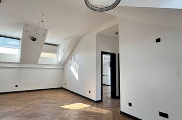 Apartament 3 camere de vanzare TURNISOR - Sibiu anunturi imobiliare Sibiu