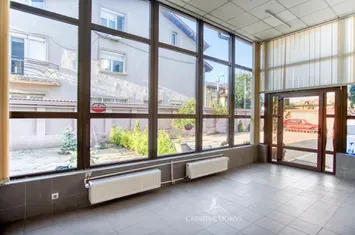Vila, 496 mp utili, 12+ locuri de parcare, hala / Pajura - Poligrafiei anunturi imobiliare Bucuresti