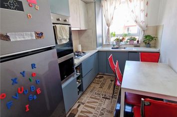 Apartament 3 camere de vanzare BARTOLOMEU - Brasov anunturi imobiliare Brasov