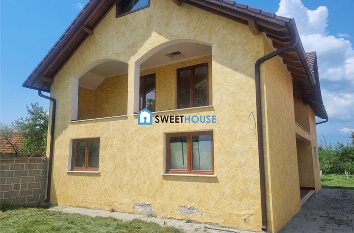 Casă - 6 camere de vanzare DRAGUS - Brasov anunturi imobiliare Brasov