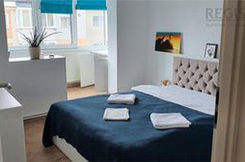 Apartament 3 camere de inchiriat CENTRUL CIVIC - Brasov anunturi imobiliare Brasov
