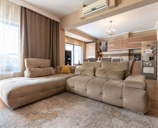 Apartament 5 camere Floresti, 130 mp