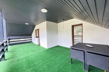 Casă - 4 camere de vanzare EXTERIOR EST - Mures anunturi imobiliare Mures