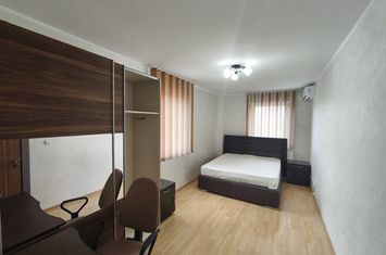 Garsonieră de vanzare RADAUTI - Suceava anunturi imobiliare Suceava