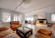 315.000 €, Apartament 5 camere