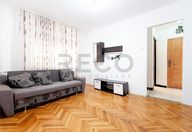 90.800 €, Apartament 4 camere