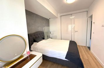 Apartament 3 camere de inchiriat CALEA SURII MICI - Sibiu anunturi imobiliare Sibiu