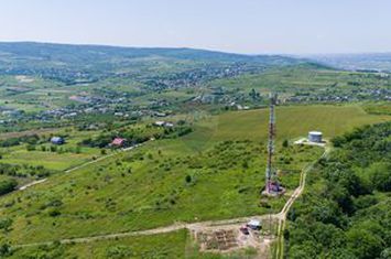 Teren Intravilan comuna Tomești | Priveliște deosebită anunturi imobiliare Iasi