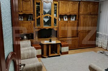Apartament 3 camere de vanzare SUCEAVA - Suceava anunturi imobiliare Suceava