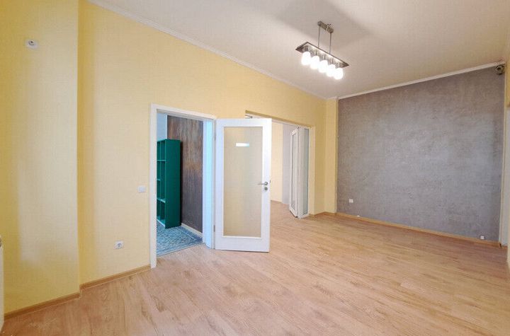 Vilă - 12 camere de inchiriat CISMIGIU - Bucuresti anunturi imobiliare Bucuresti