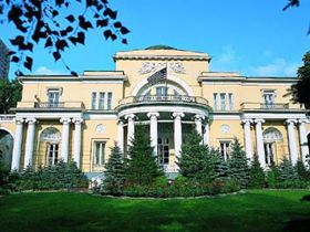 Construcţia noului sediu al Ambasadei SUA va aduce 60-80 de milioane dolari economiei româneşti