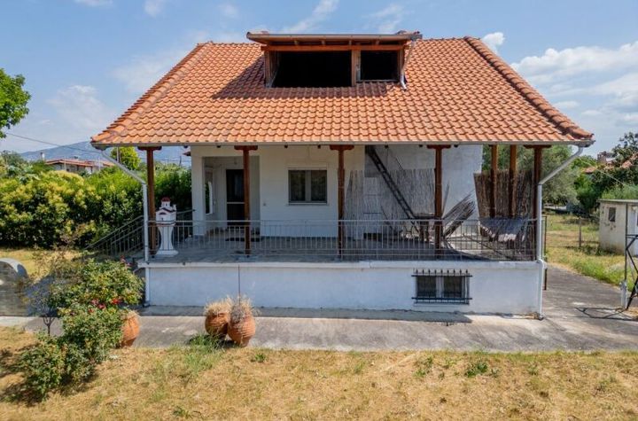 Casă 51 mp, teren 1000 mp — 120 m de plajă anunturi imobiliare Grecia